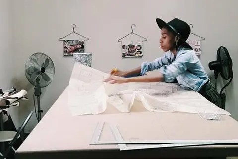 Starting a business 1 Starting a business 1