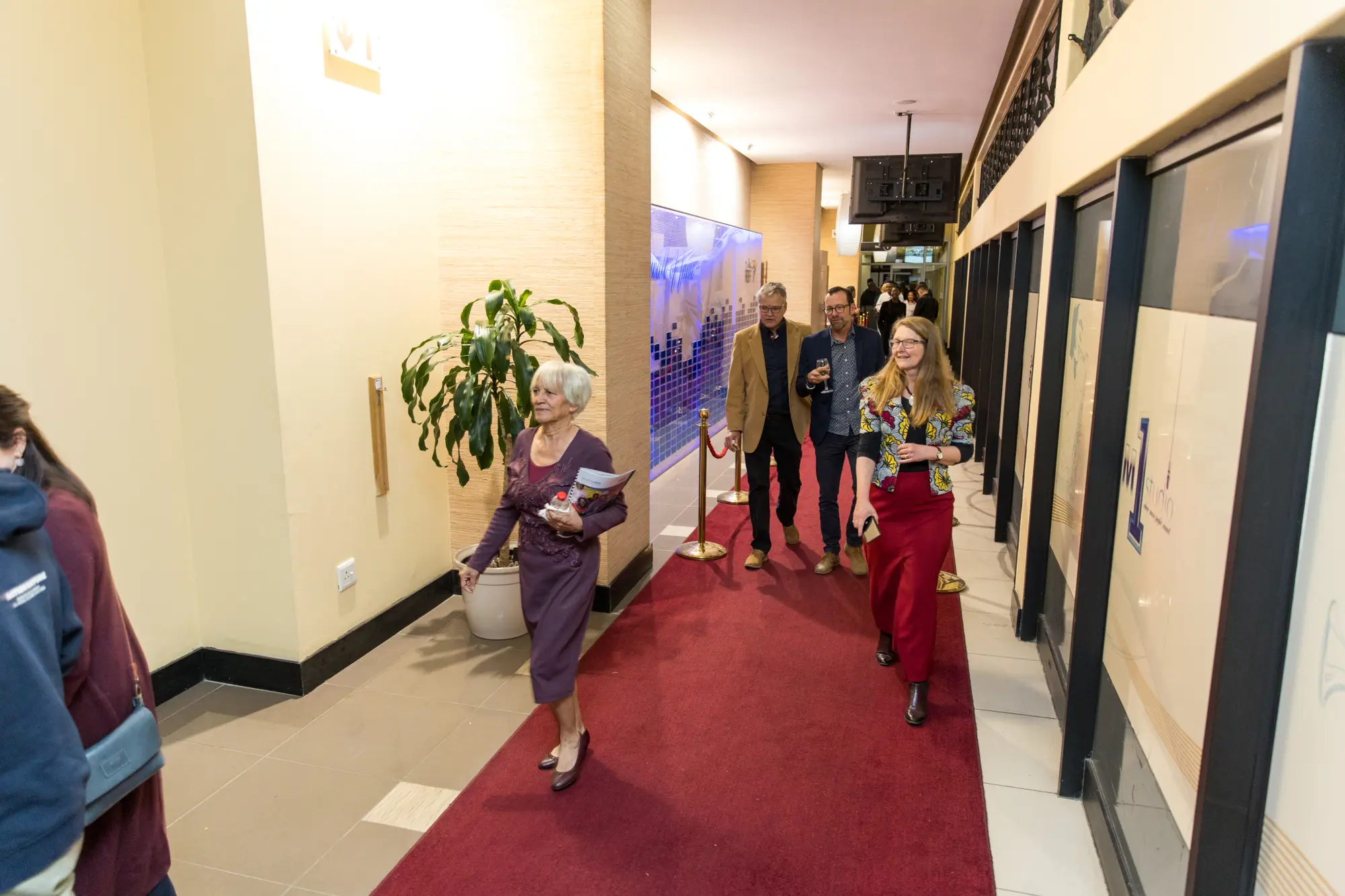 I am an image I am an image